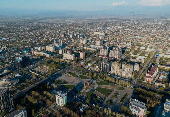 Bishkek: tra Architetture e Influenze Russe