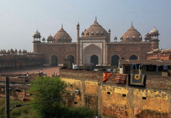 Esplora Fatehpur Sikri: la città fantasma Moghul