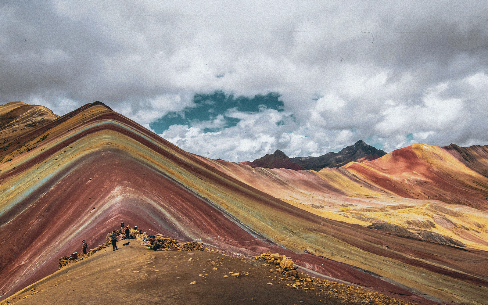 Alla scoperta della Montagna Arcobaleno del Perù